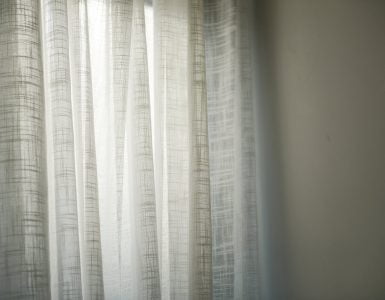 photo of white curtains